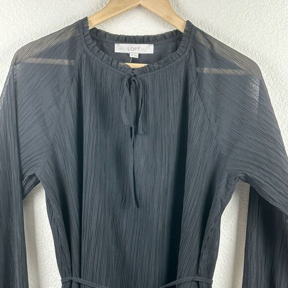 Loft Women's Size M Tall Long Sleeve Crepe Texture Dress Black Belted New - Picture 3 of 13